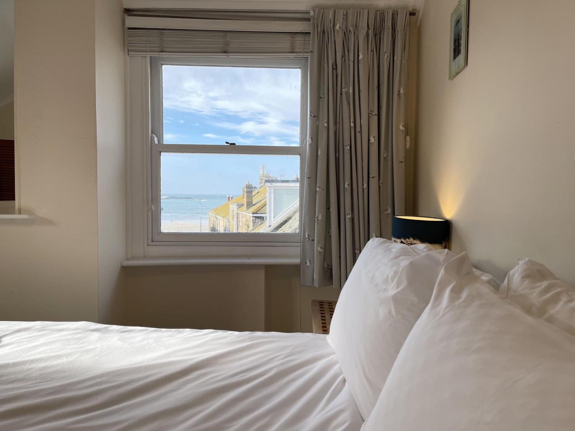 Windjammer St Ives 外观 照片
